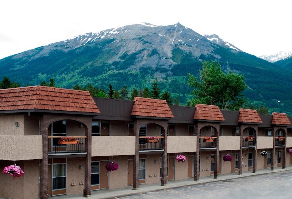 Maligne Lodge Jasper Zewnętrze zdjęcie